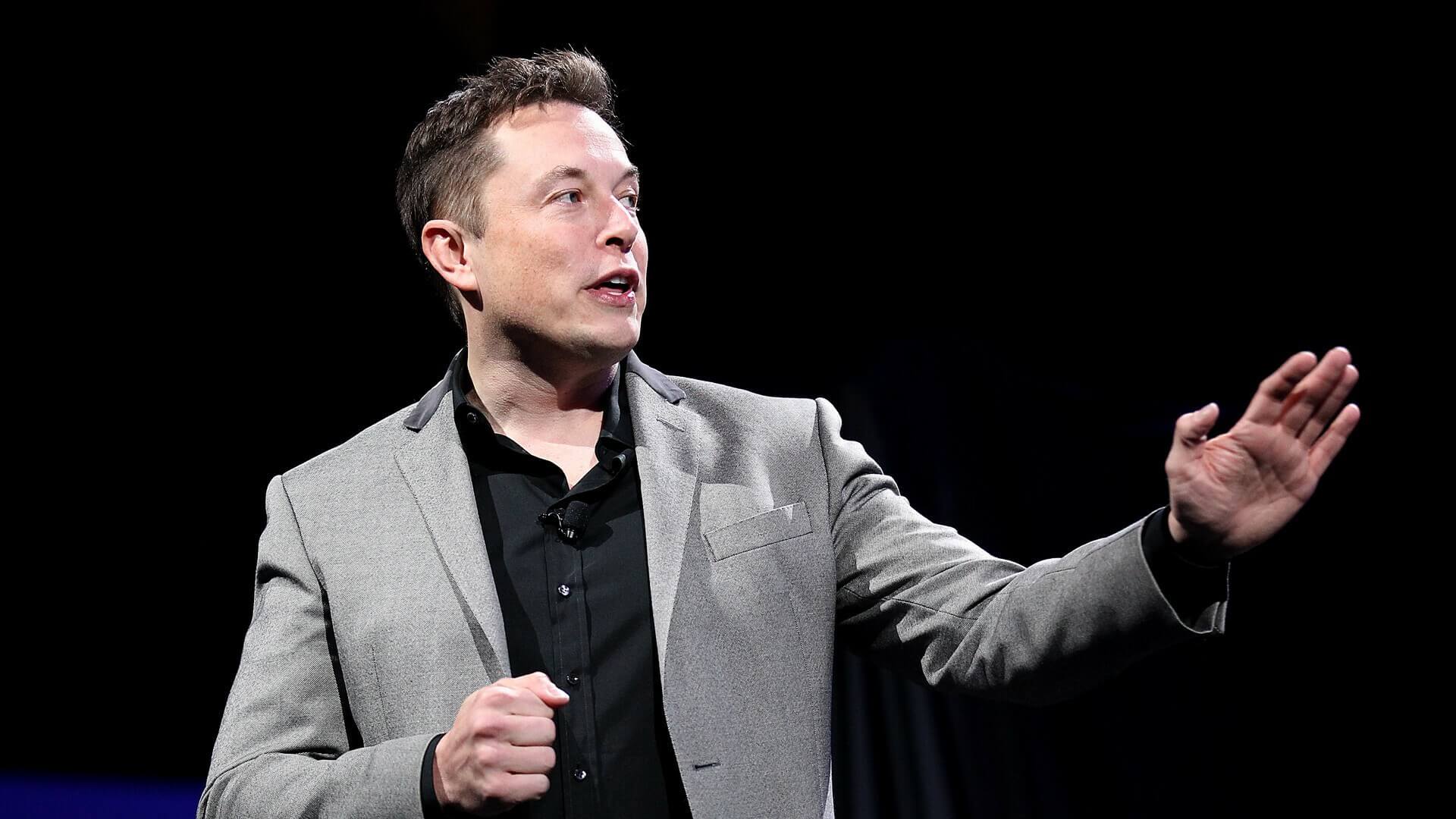 Did Elon Musk Get a Hair Transplant? The Evidence Explained